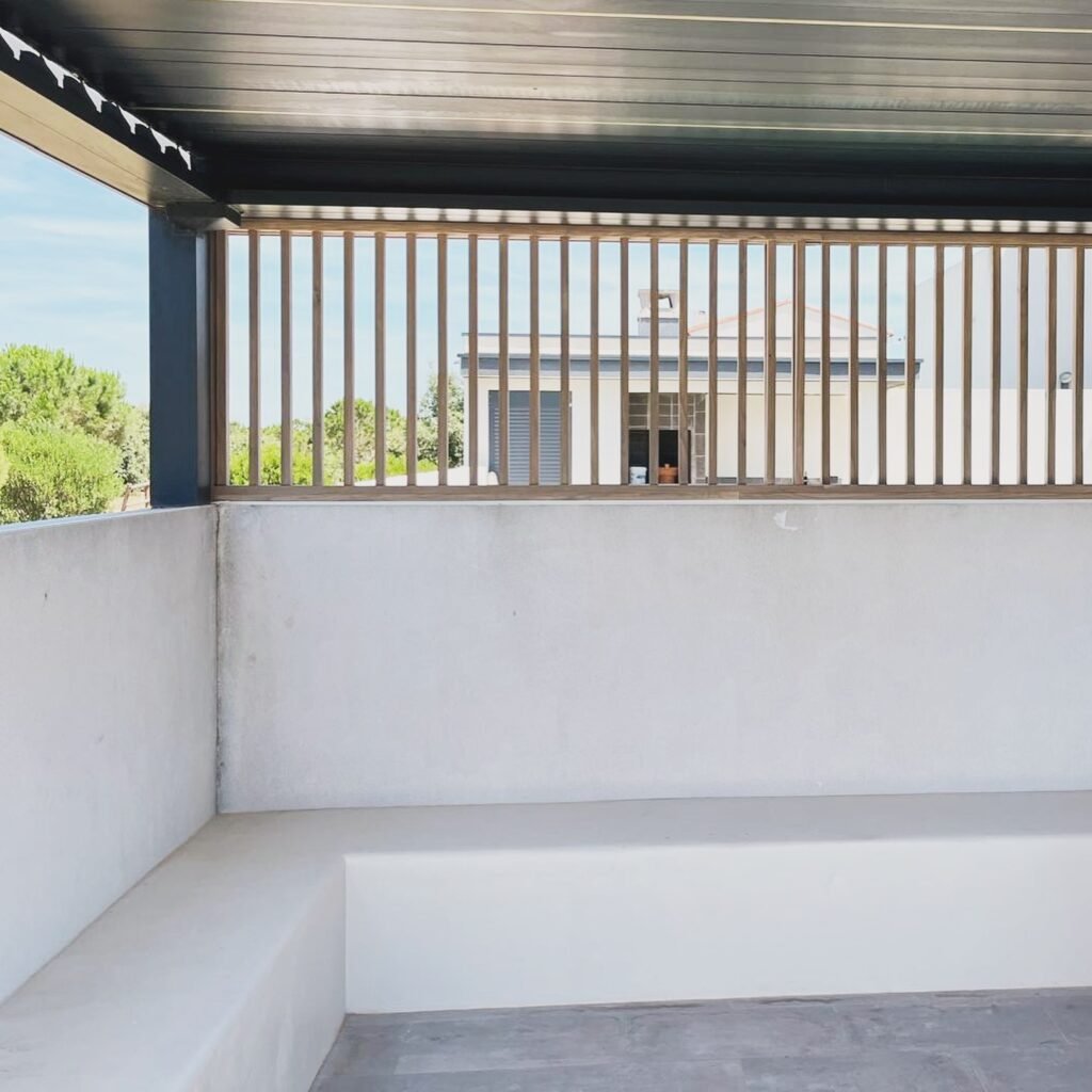 Banquette et claustra coulissant — Atelier Löwe — photo 2