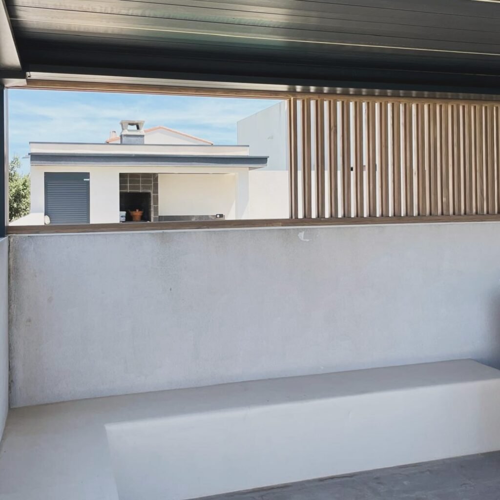 Banquette et claustra coulissant — Atelier Löwe — photo 3