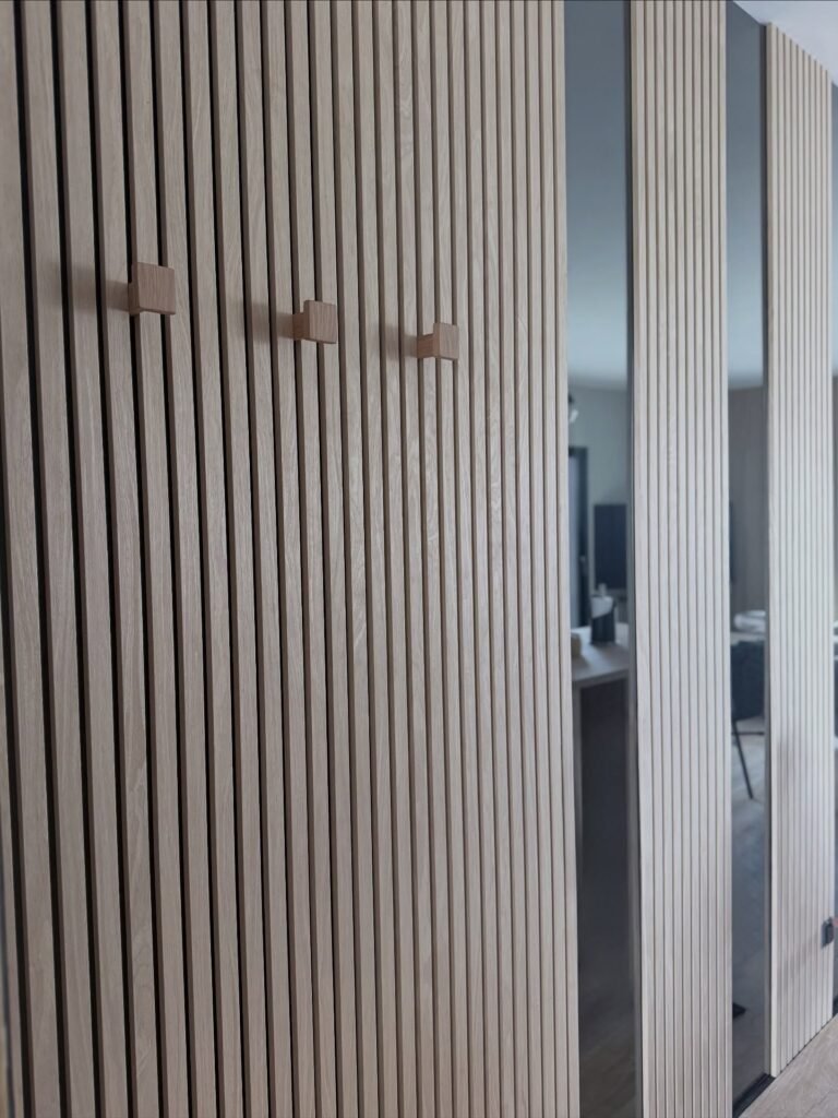 Bois rainuré — Atelier Löwe — photo 5