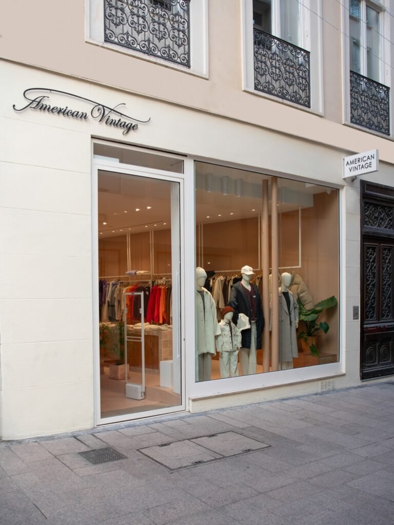 Mobilier de la boutique American Vintage à Perpignan — photo 14
