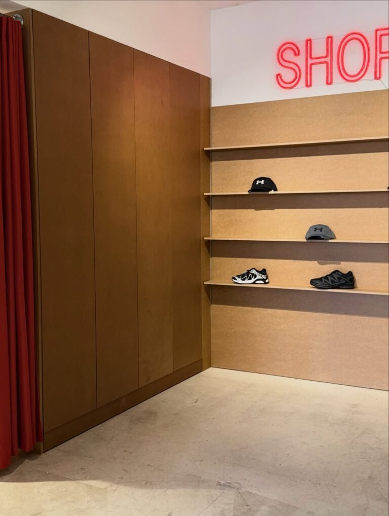 Agencement de la boutique Le 9 Core