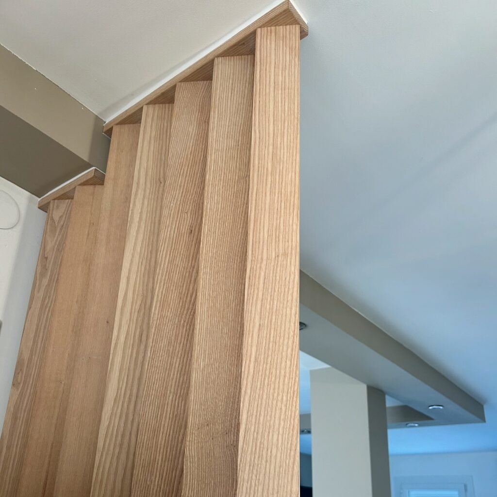 Claustras en frêne massif — Atelier Löwe — photo 4