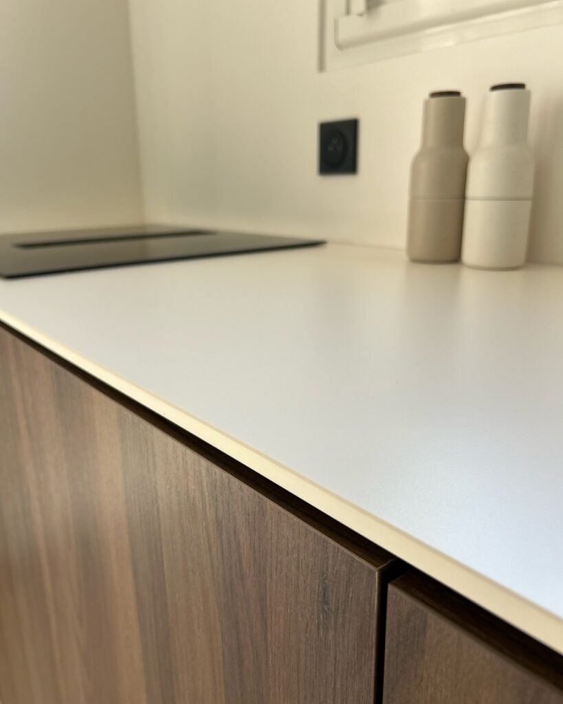 Cuisine noyer et compact — Atelier Löwe — photo 2