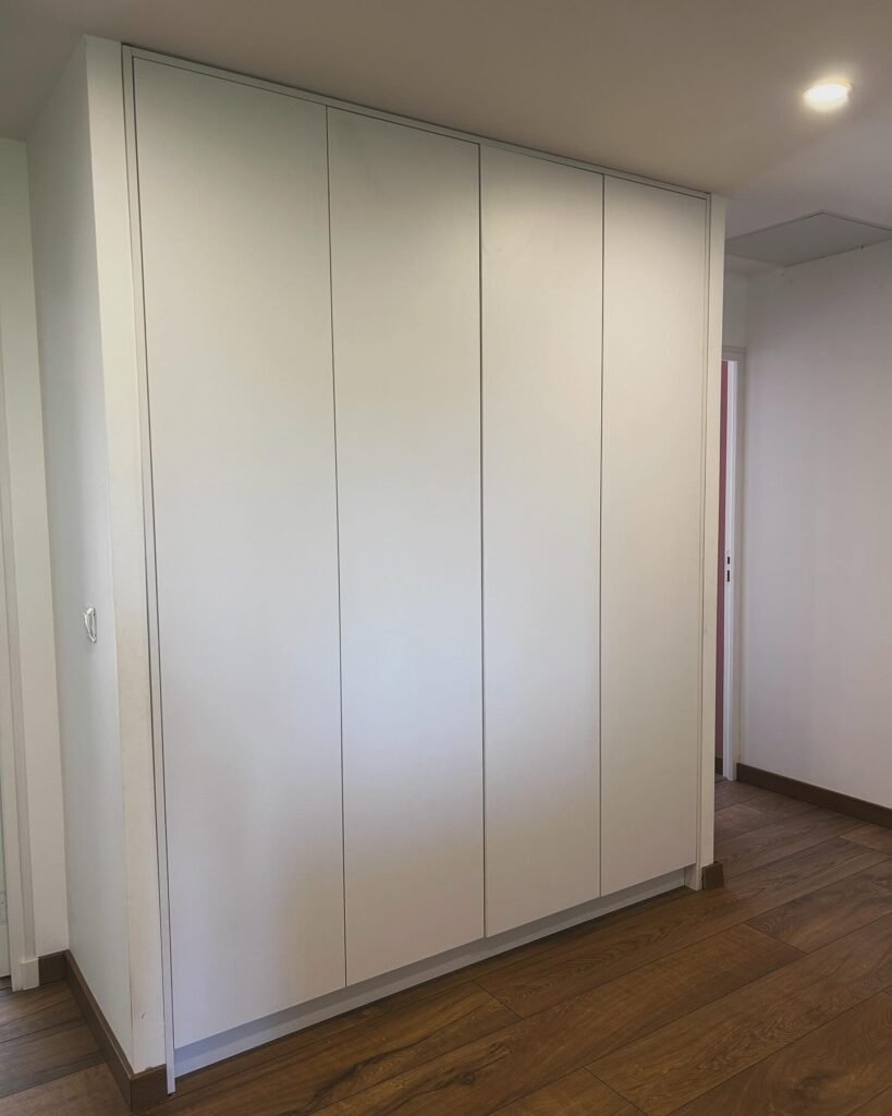Dressing blanc mat — Atelier Löwe — photo 1