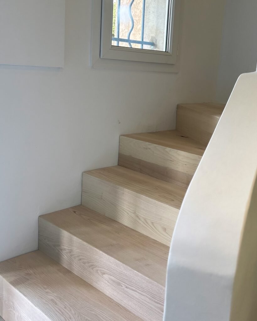 Escalier en frêne massif — Atelier Löwe — photo 1
