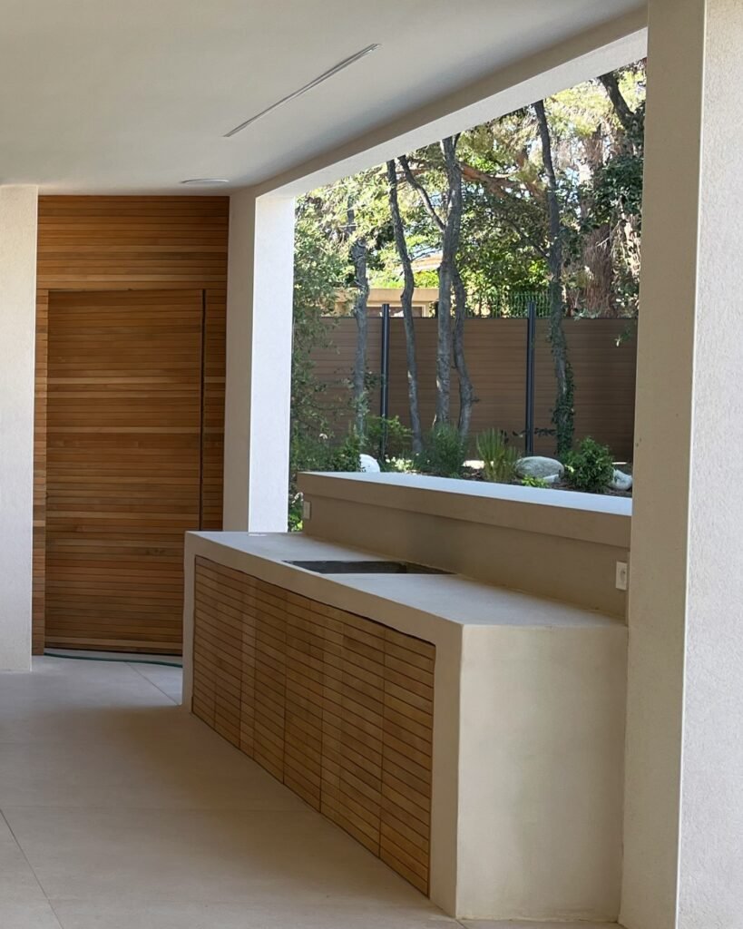 Extérieur en bois exotique — Atelier Löwe — photo 3