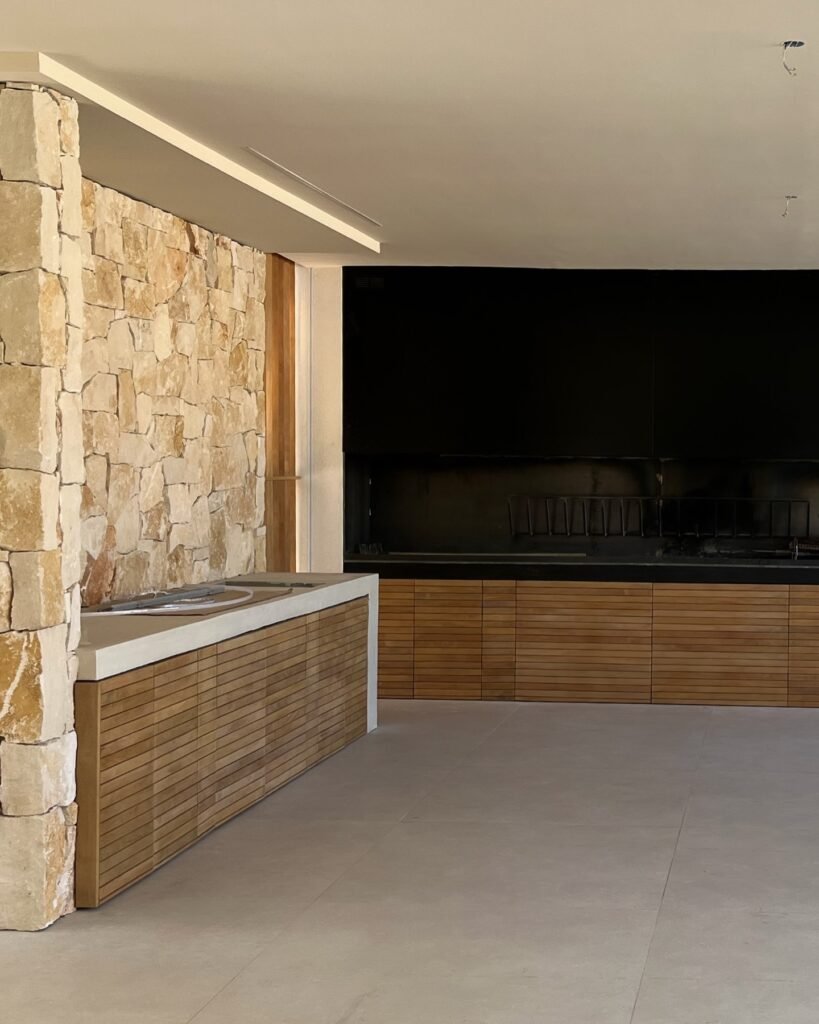 Extérieur en bois exotique — Atelier Löwe — photo 4