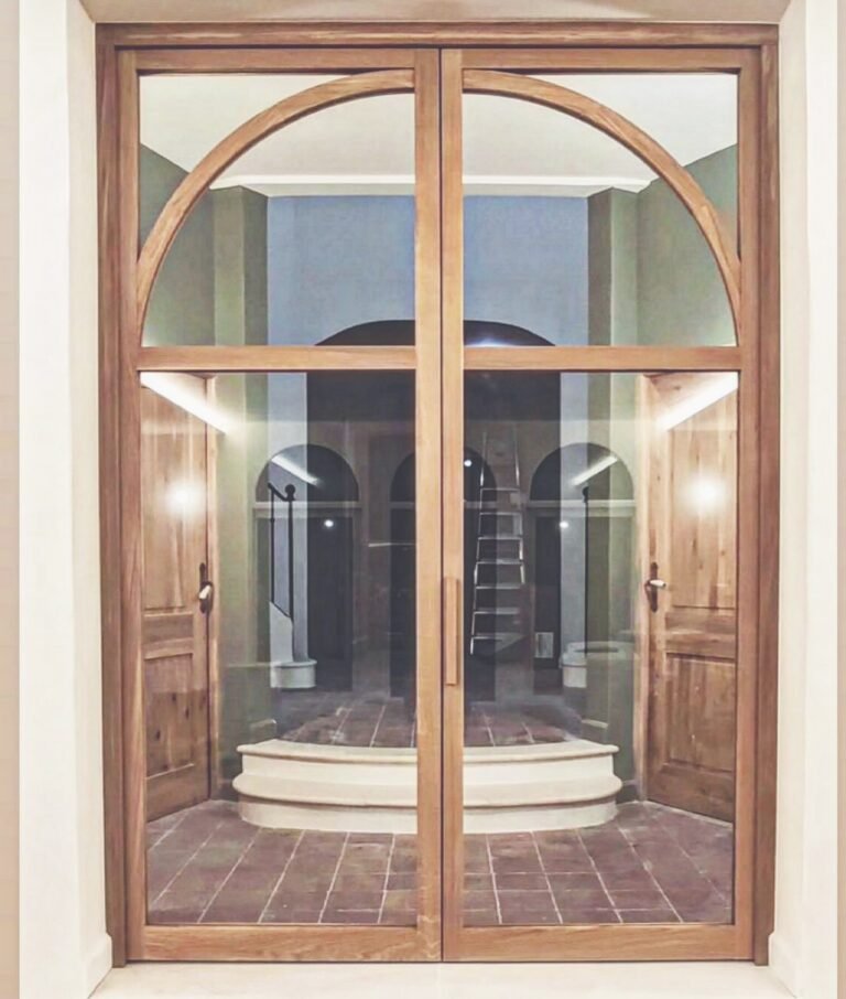 Porte verrière cintrée — Atelier Löwe