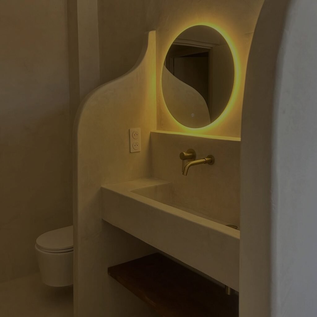 Salle de bain béton et bois massif — Atelier Löwe — photo 2
