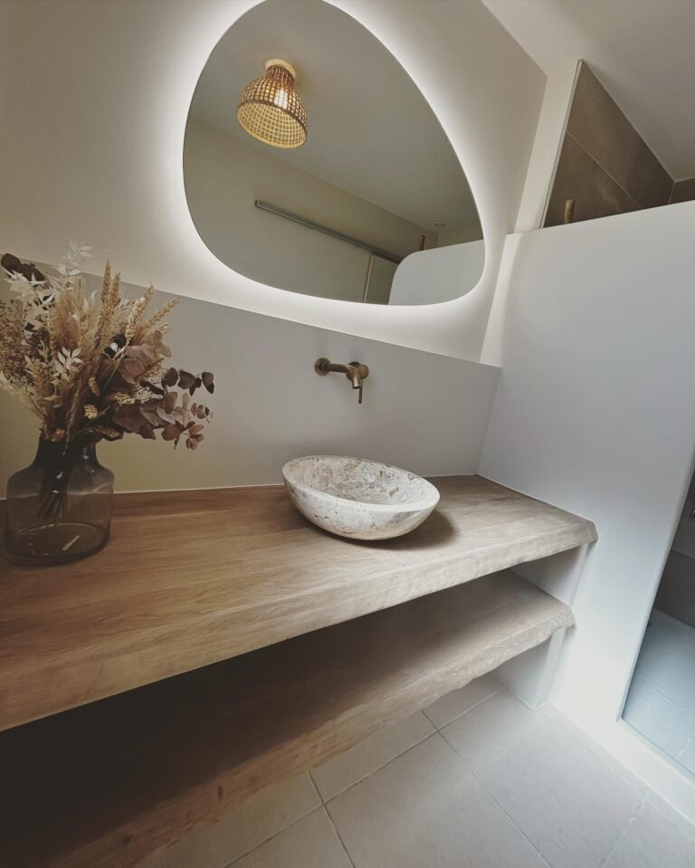 Salle de bain rénovée — Atelier Löwe