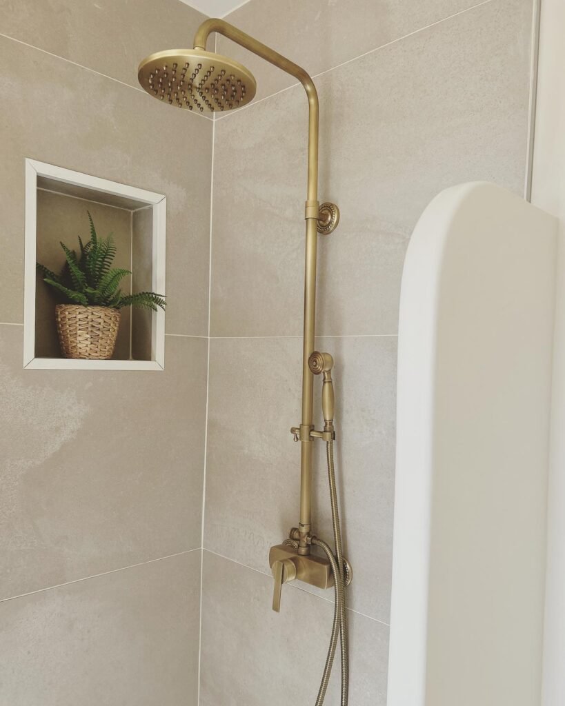 Salle de bain rénovée — Atelier Löwe — photo 4